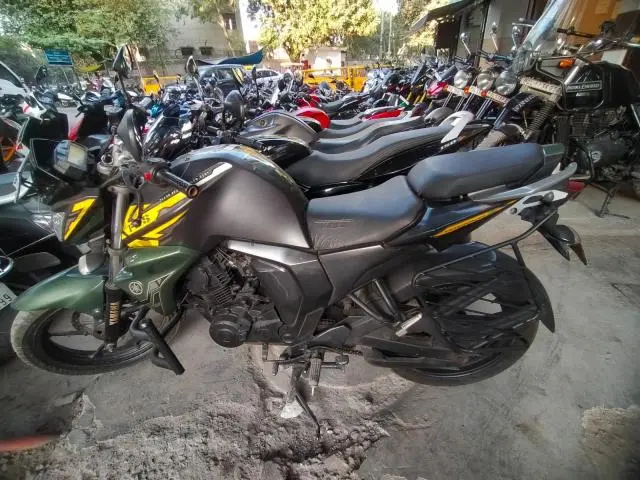Yamaha FZs 150cc 2015