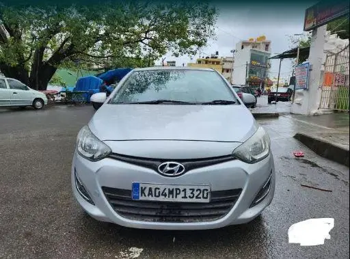 Hyundai i20 Magna 1.4 CRDi 6 Speed 2014