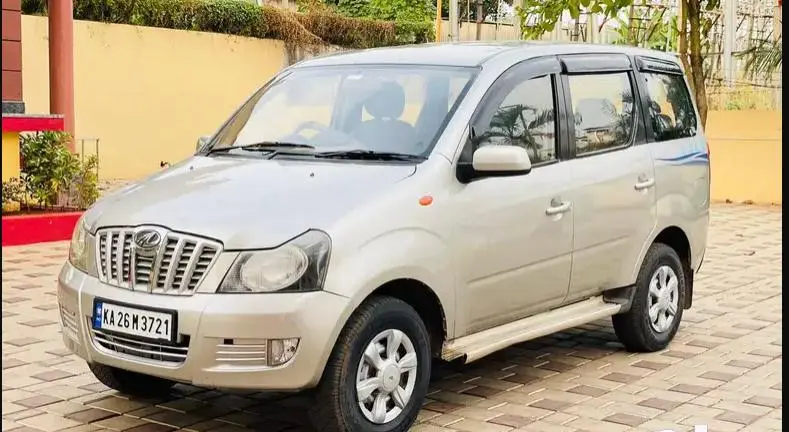 Mahindra Xylo E2 2010