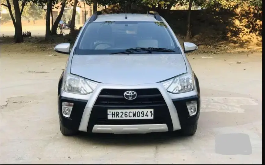 Toyota Etios Cross 1.4 GD 2016