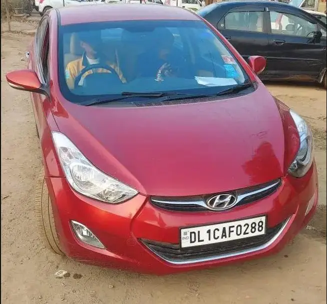 Hyundai Elantra 1.8 SX MT 2015