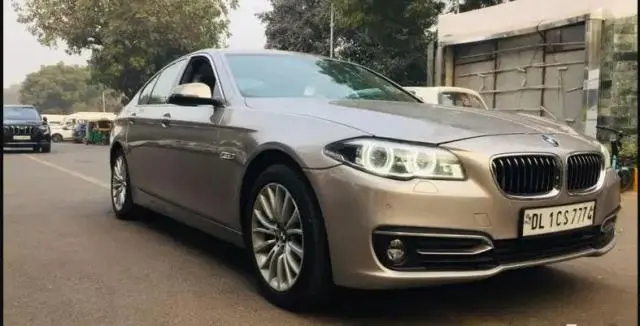 BMW 5 Series 520D LUXURY LINE 2015