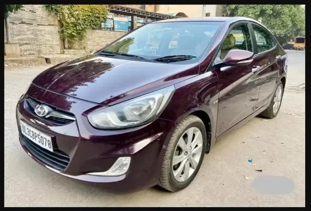 Hyundai Verna 1.6 SX 2011