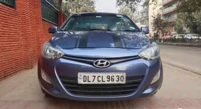 Hyundai i20 Sportz 1.2 (O) 2012