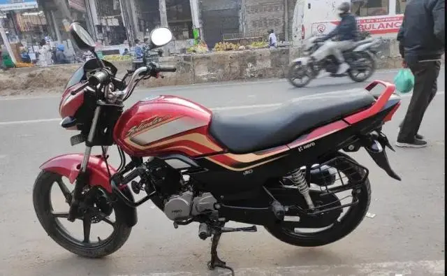 Hero Super Splendor Self Drum Alloy 125cc BS6 2020