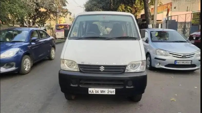 Maruti Suzuki Eeco 5 STR With A/C+HTR 2010
