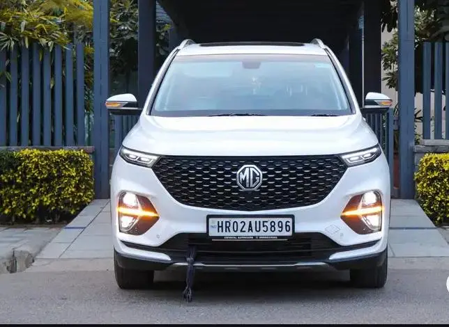 MG Hector Plus Sharp 1.5 DCT Petrol 2021