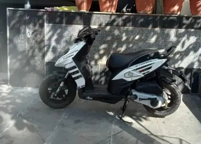 Aprilia SR125 Storm 2019