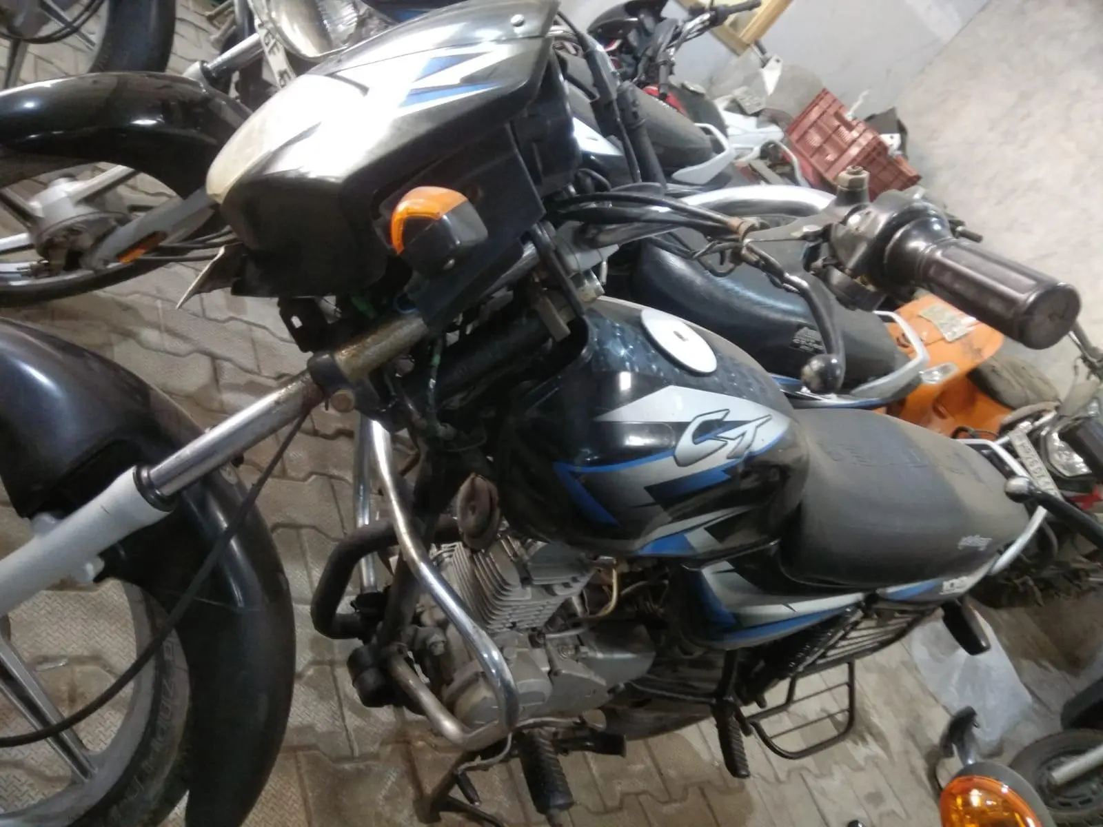 Bajaj CT 100 100cc 2015