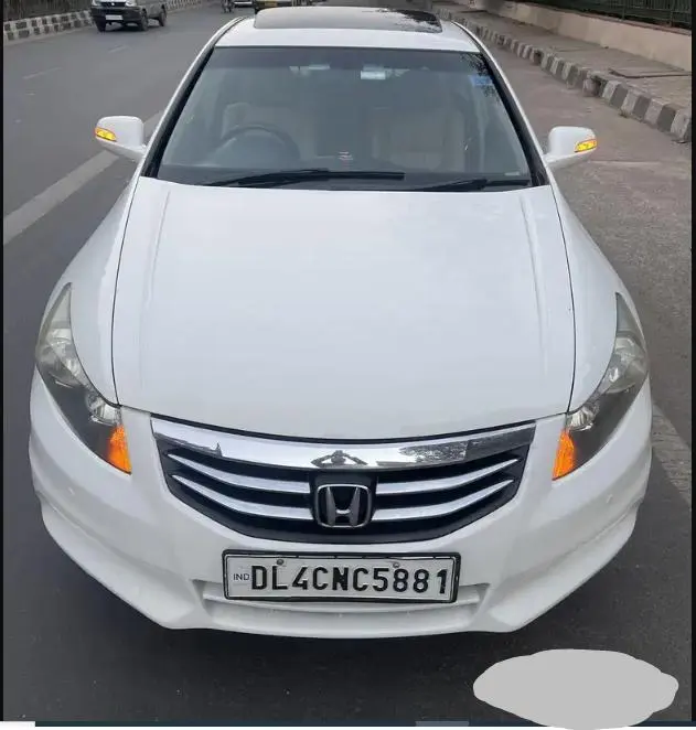 Honda Accord 2.4 ELEGANCE AT 2011