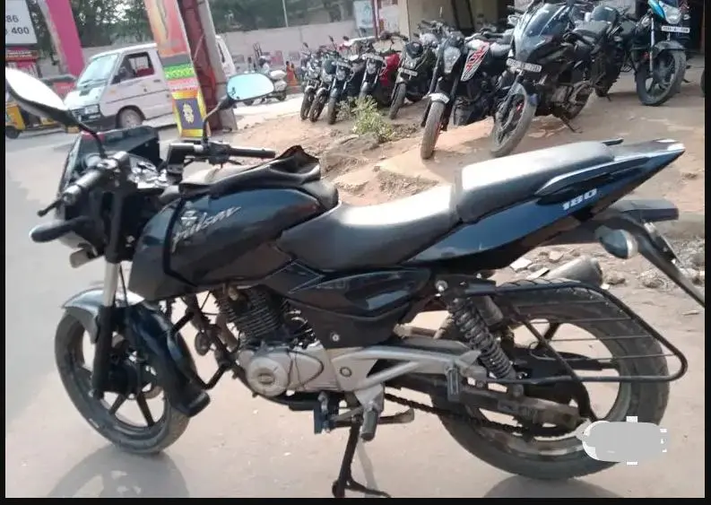 Bajaj Pulsar 180cc 2014