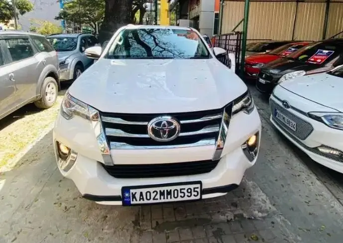 Toyota Fortuner 2.7 4x2 AT 2017