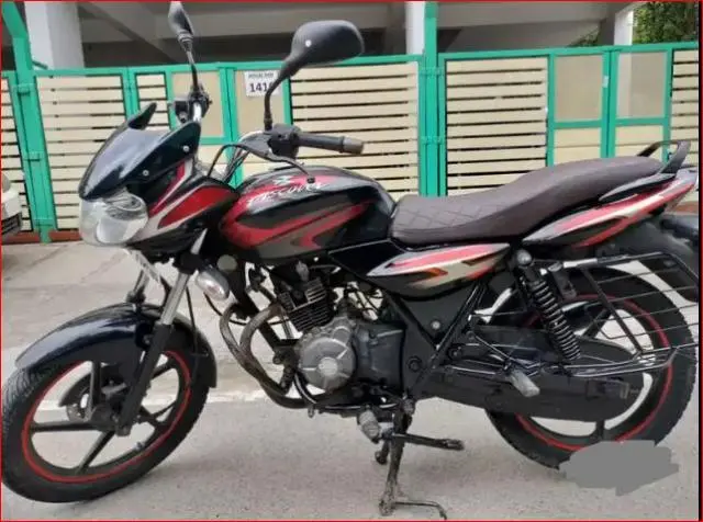 Bajaj Discover 125cc 2011