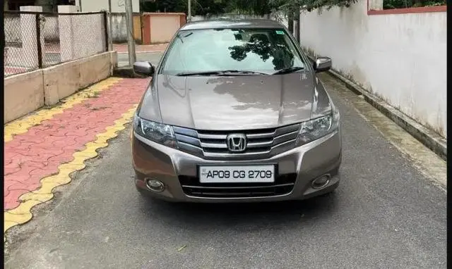 Honda City S i-VTEC 2011