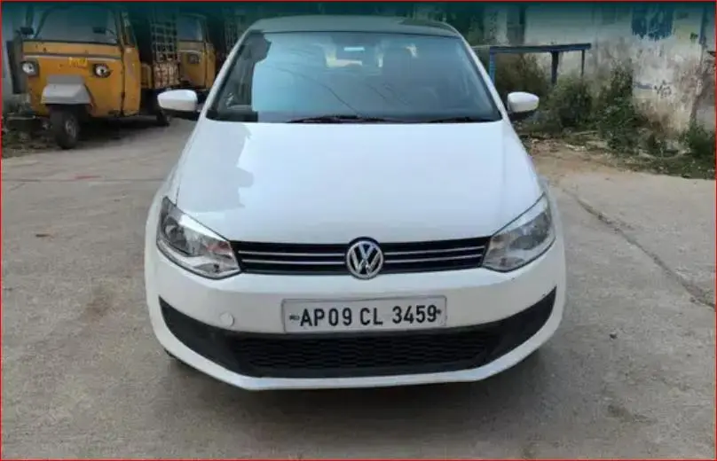 Volkswagen Polo Comfortline 1.2L (D) 2012