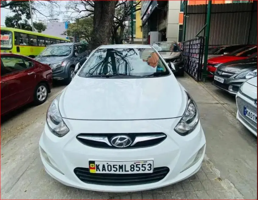 Hyundai Verna 1.6 SX CRDI AT 2012