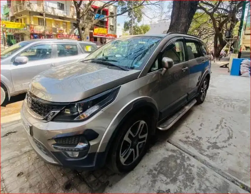 Tata Hexa XTA 4x2 6 STR 2017
