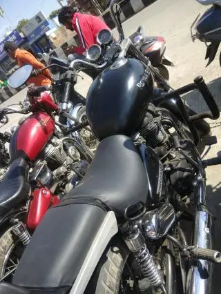 Royal Enfield Thunderbird 350cc 2018