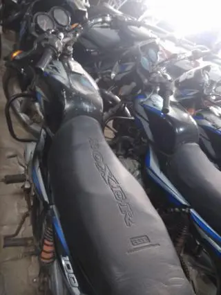 Bajaj CT 100 100cc 2019