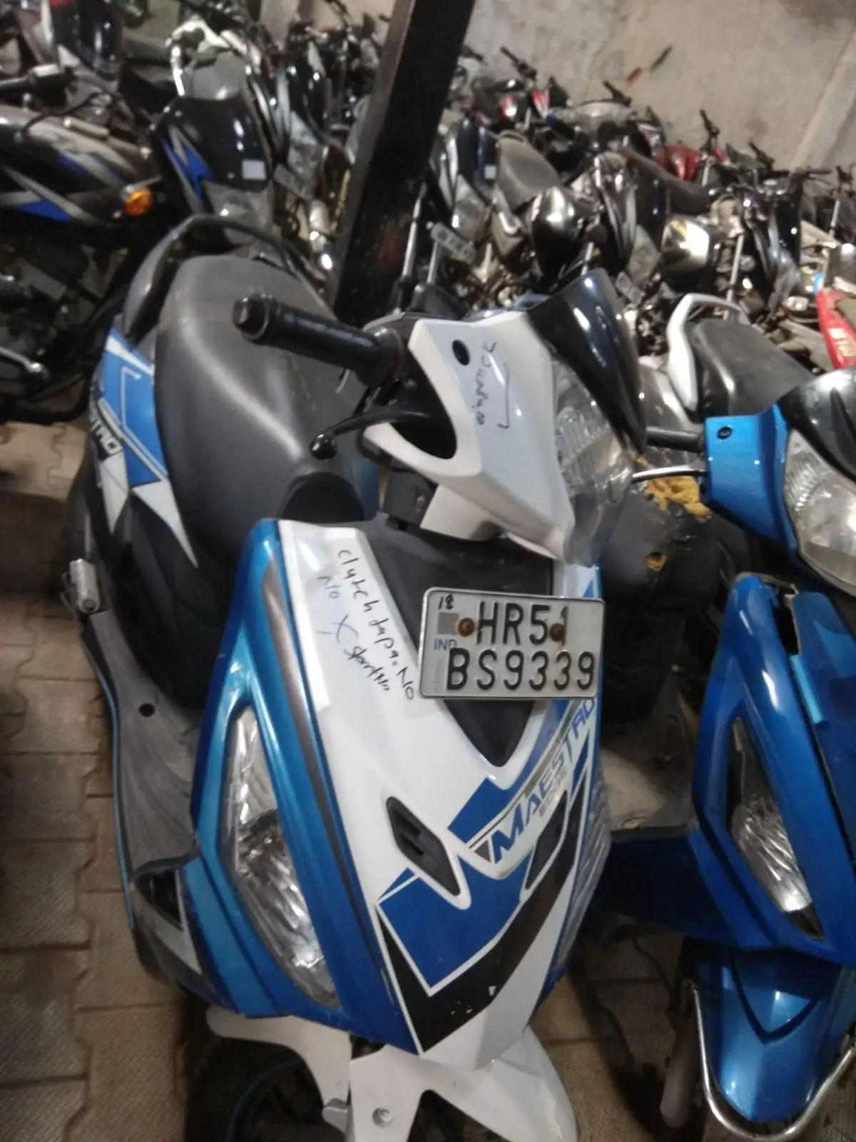 Hero Maestro Edge LX 2018