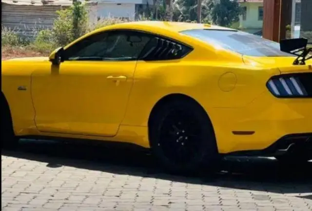 Ford Mustang GT Fastback 5.0L V8 2017