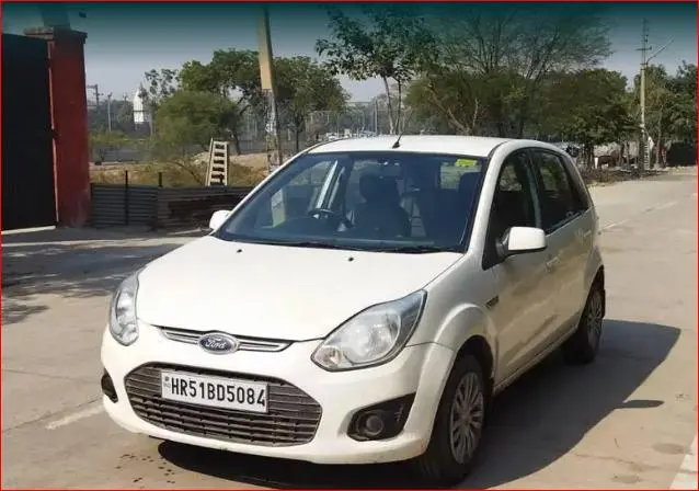 Ford Figo Base 1.5 TDCi 2015