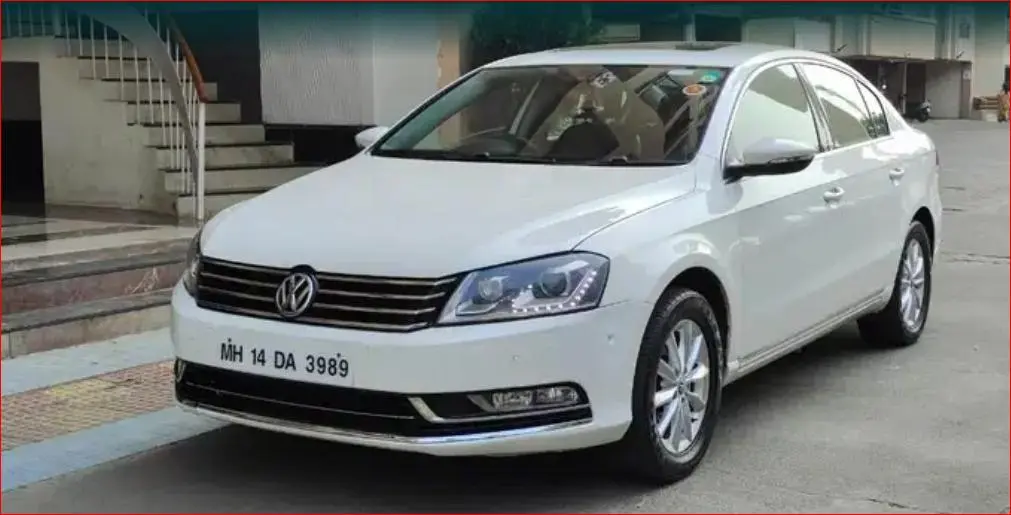 Volkswagen Passat Highline 2.0 TDI AT 2011