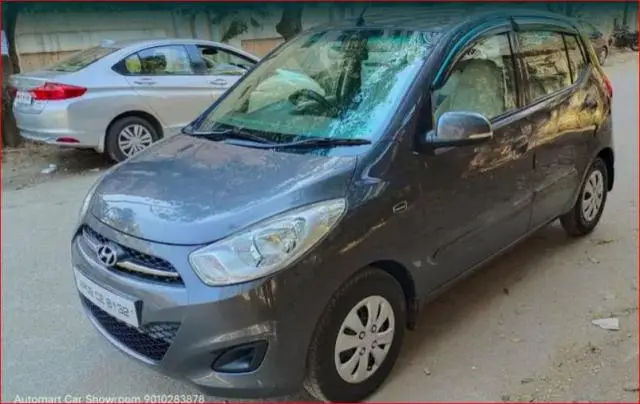 Hyundai i10 Sportz 1.2 Kappa2 2011