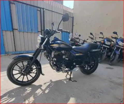 Bajaj Avenger Street 150 2016