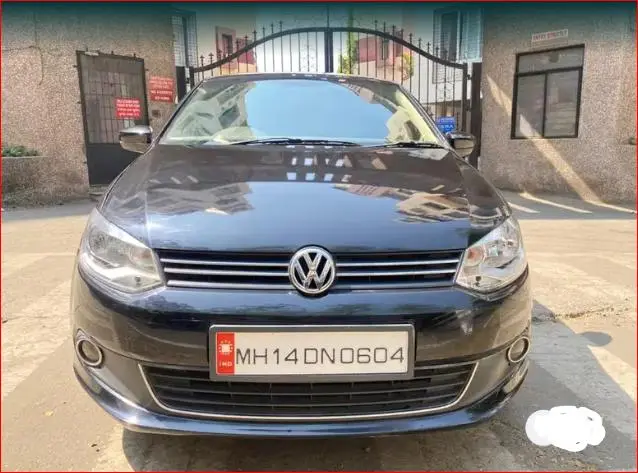 Volkswagen Vento 1.6L Highline 2012