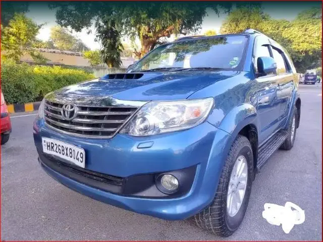 Toyota Fortuner 3.0 4X2 AT 2013