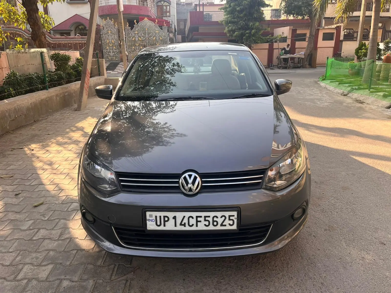 Volkswagen Vento Highline Petrol 2014