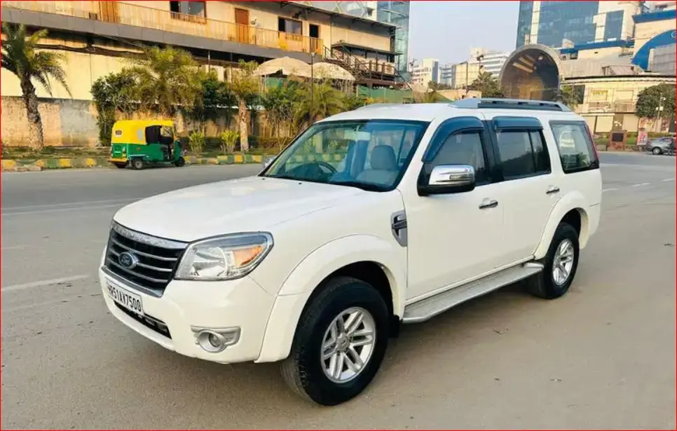 Ford Endeavour 2.5L 4x2 2013