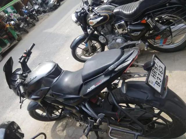 Bajaj Pulsar NS160 2018
