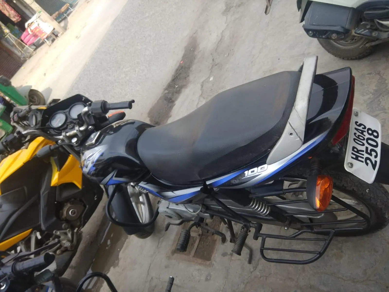 Bajaj CT 100 100cc 2019