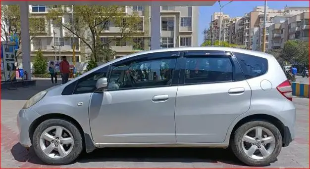 Honda Jazz S i-VTEC 2011