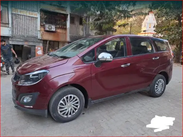 Mahindra Marazzo M4 8 STR 2019
