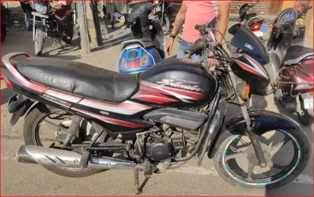 Hero Super Splendor 125cc 2017
