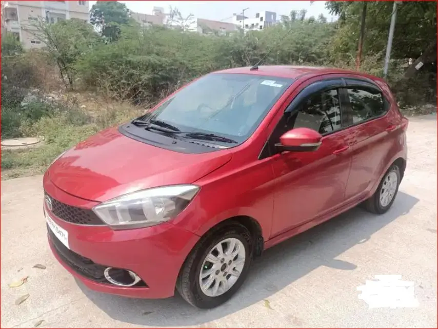 Tata Tiago Revotron XZ 2017