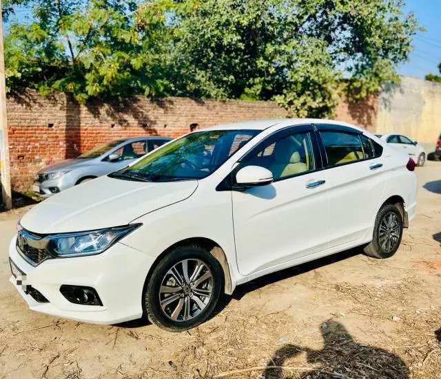 Honda City V i-DTEC 2018