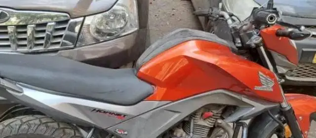 Honda CB Hornet 160R CBS 2016