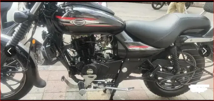 Bajaj Avenger Street 220 2015
