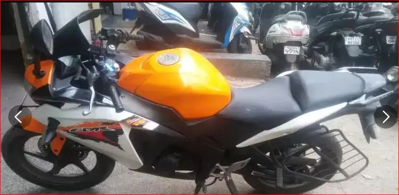 Honda CBR 150R 150cc 2015