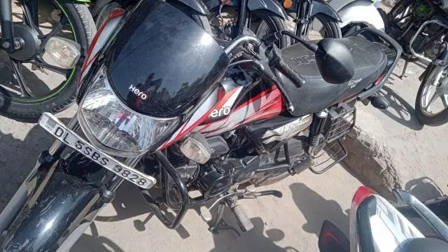 Hero HF Deluxe self Alloy 100cc 2018