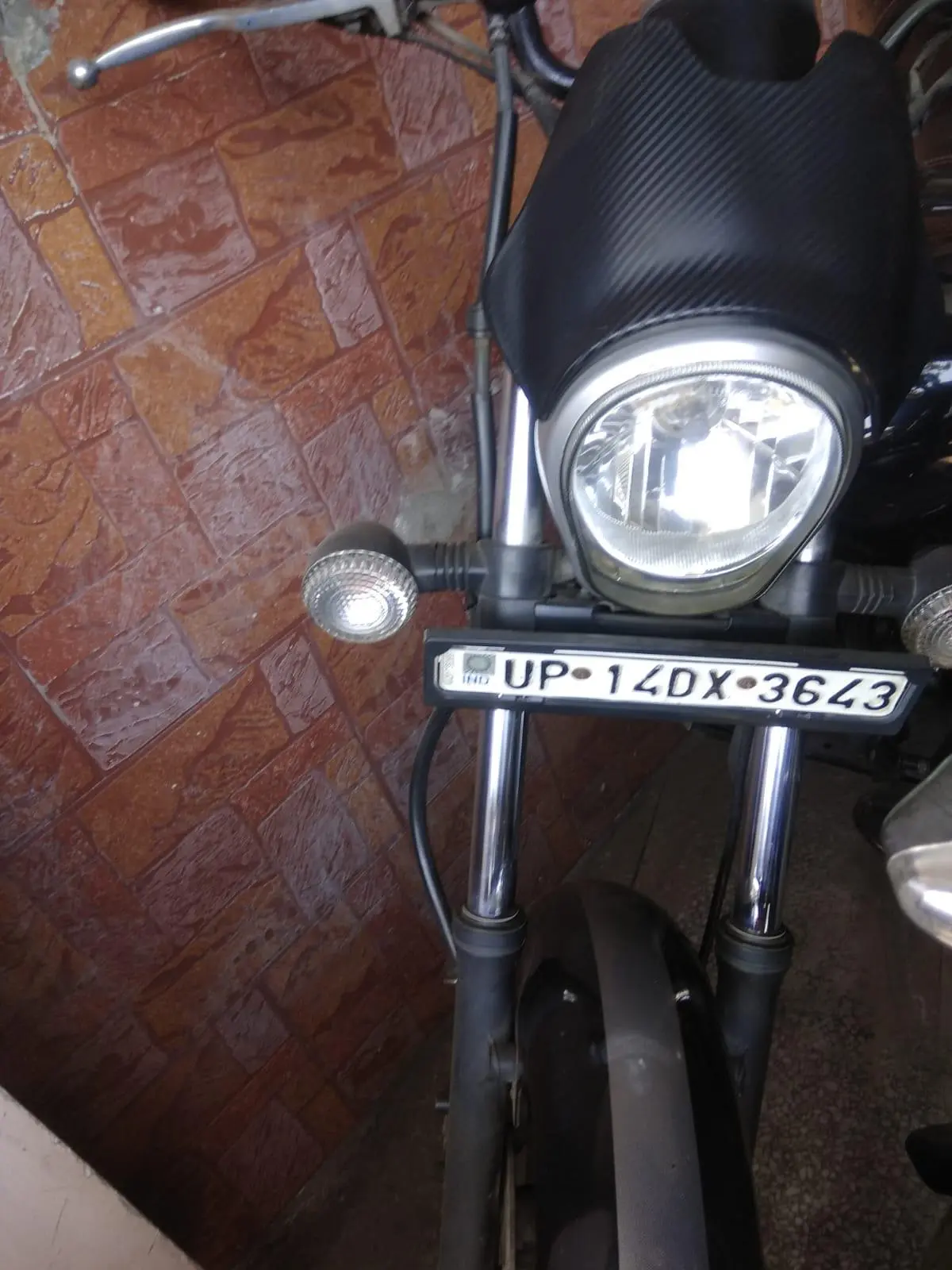 Bajaj Avenger Street 180 2019
