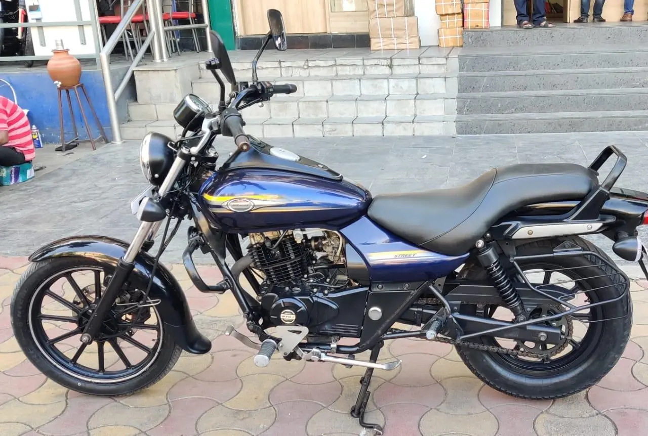 Bajaj Avenger Street 150 2016