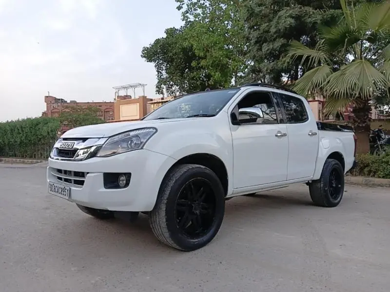 Isuzu D-Max V-Cross 4X4 2016