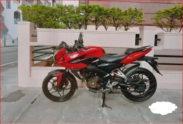 Bajaj Pulsar AS200 2016