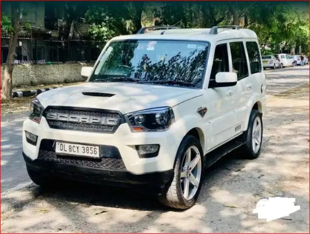 Mahindra Scorpio S6 Plus 2016