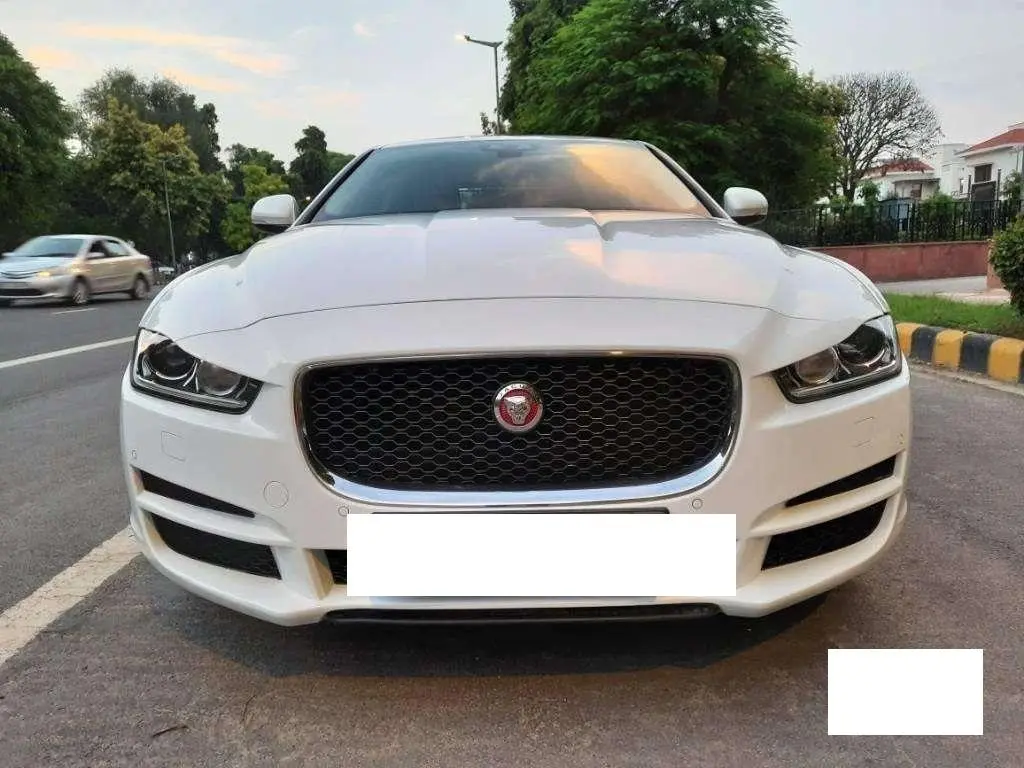 Jaguar XE Prestige Diesel 2019